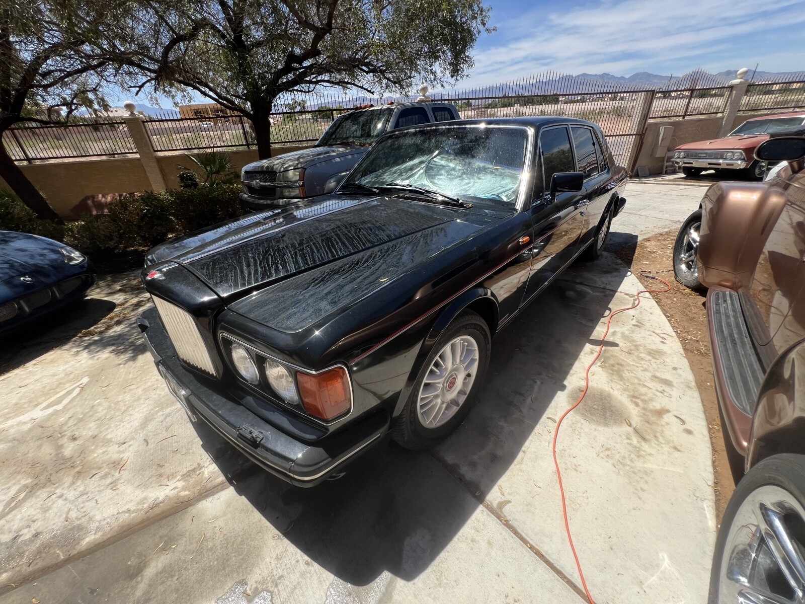 Bentley-Turbo-R-1989-Sedan-2