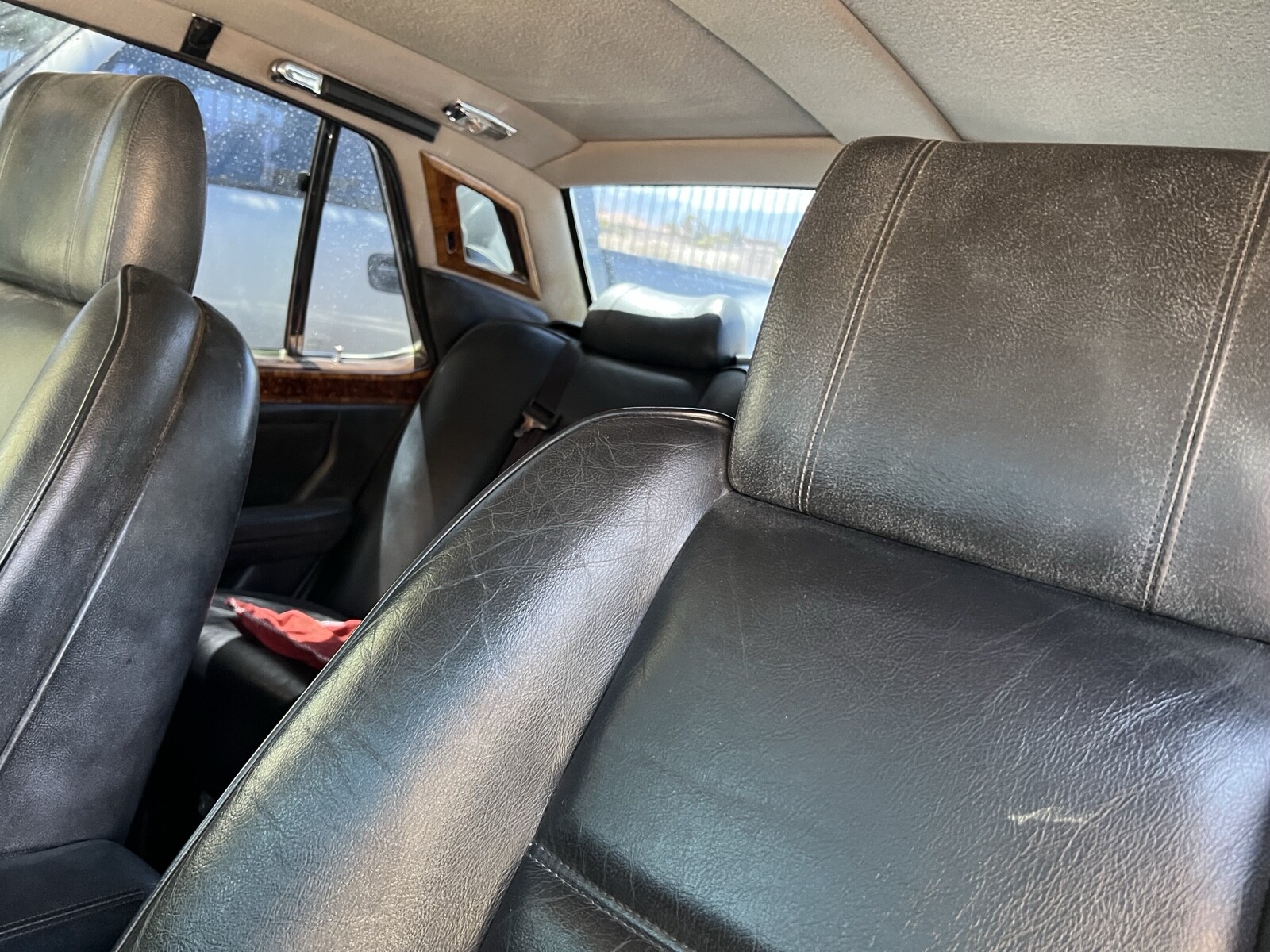 Bentley-Turbo-R-1989-Sedan-8