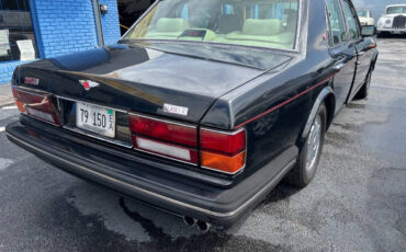 Bentley-Turbo-R-1990-Sedan-2