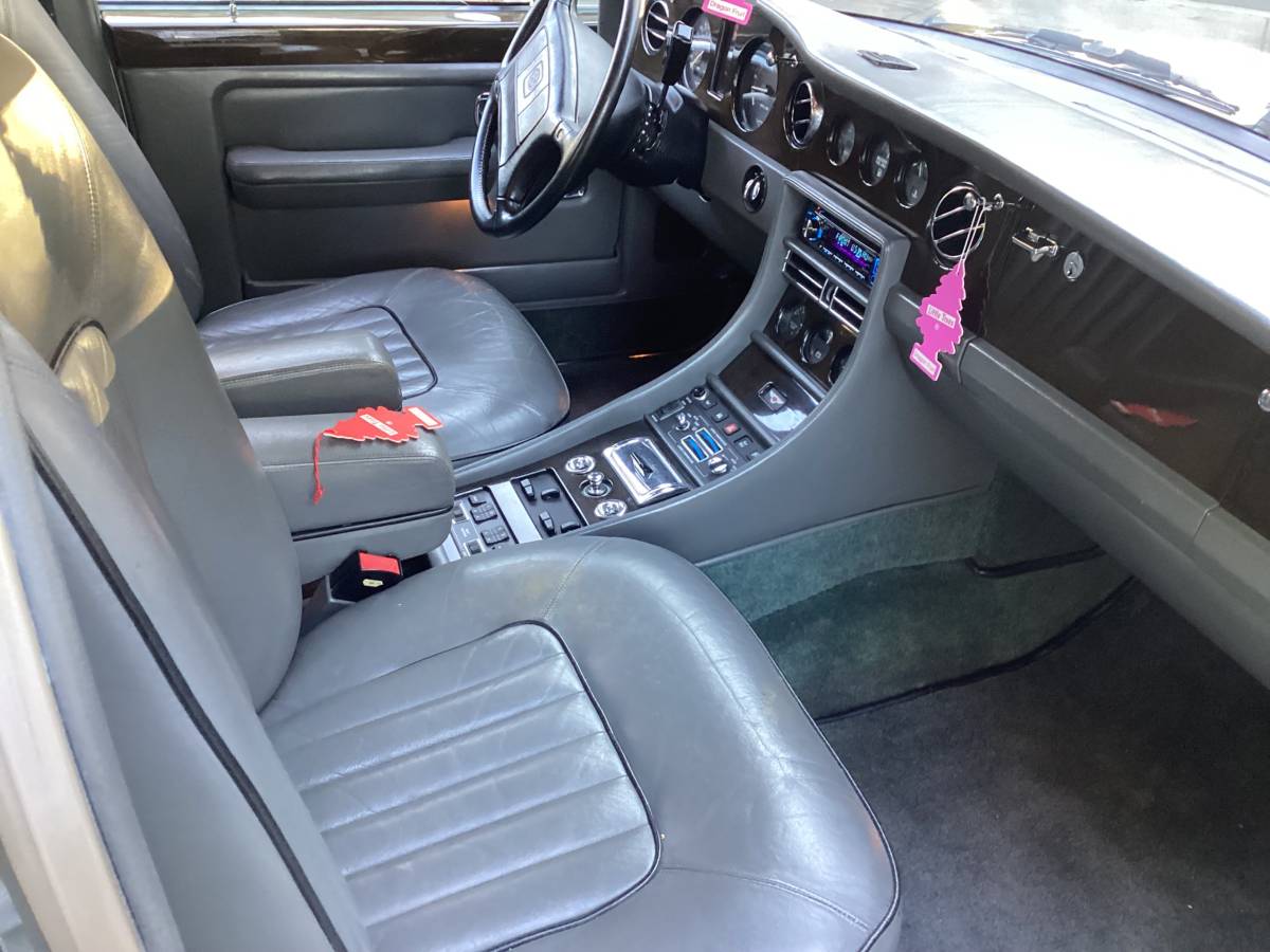 Bentley-mulsanne-1990-custom-1