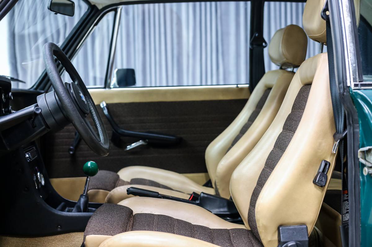 Bmw-2002-1973-green-9