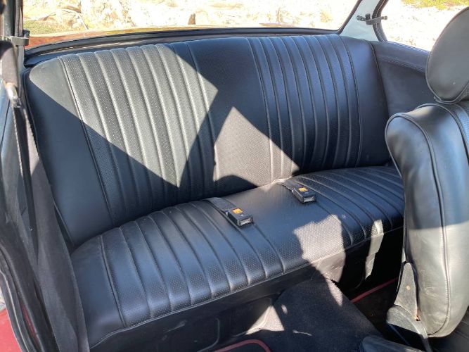 Bmw-2002-1976-Red-Black-11