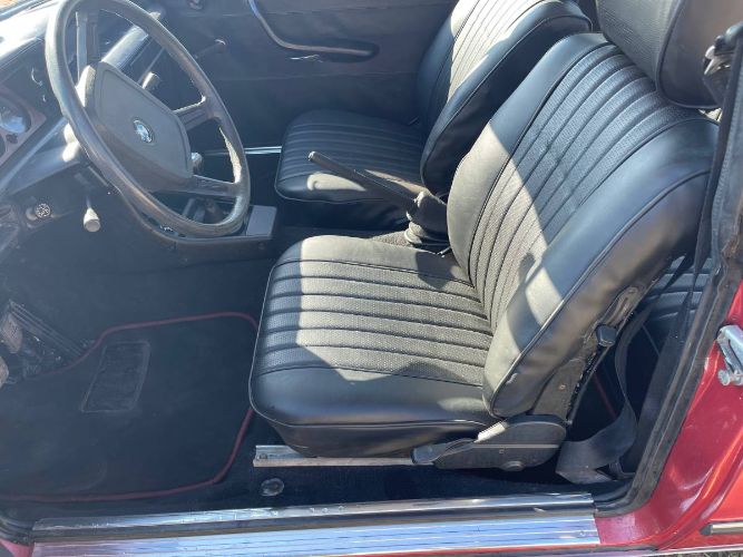 Bmw-2002-1976-Red-Black-12