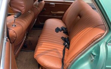 Bmw-2500-1969-Green-15