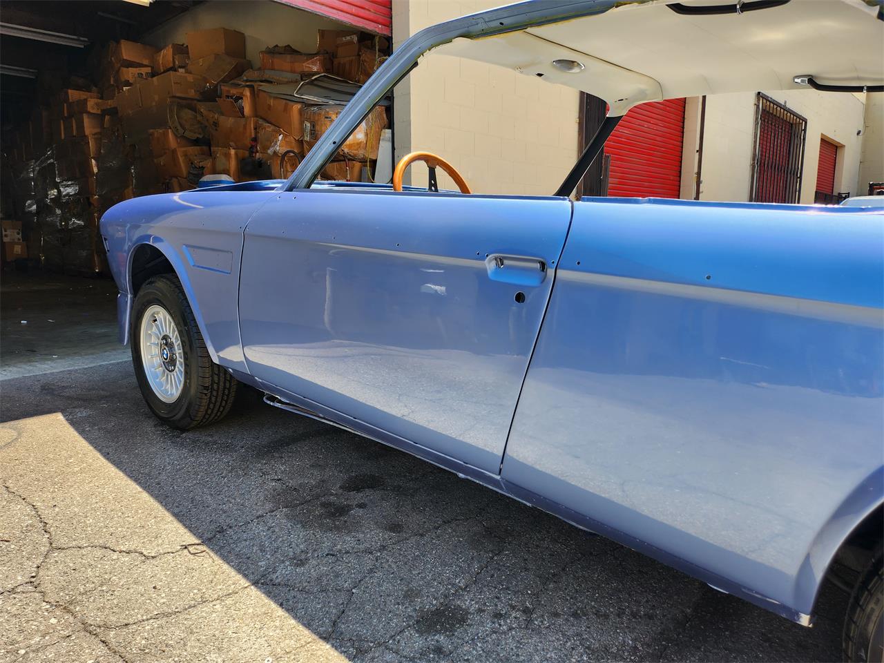 Bmw-3.0csi-1972-Fjord-Blue-Saddle-1