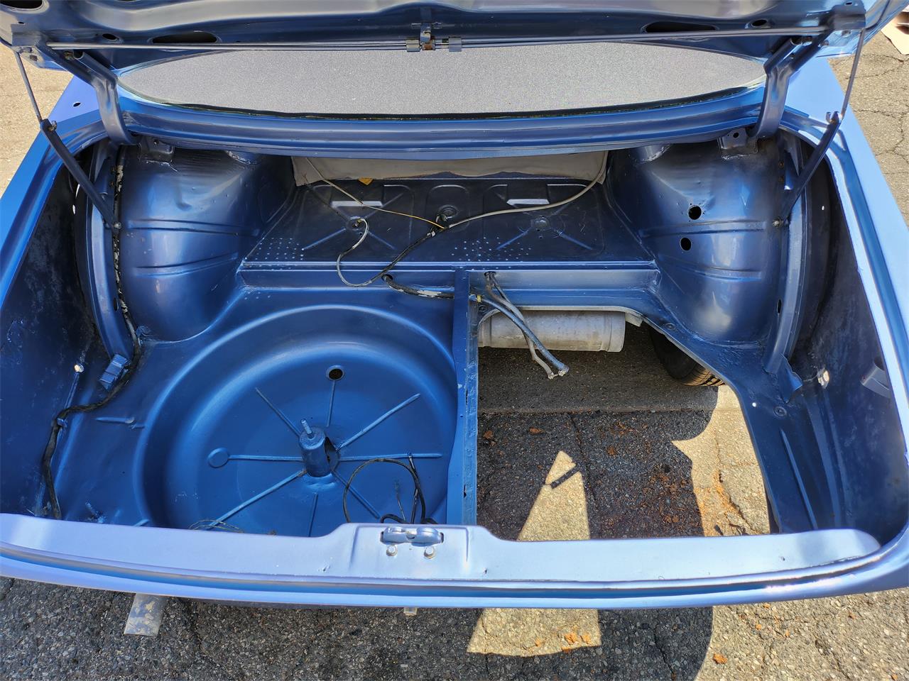 Bmw-3.0csi-1972-Fjord-Blue-Saddle-16