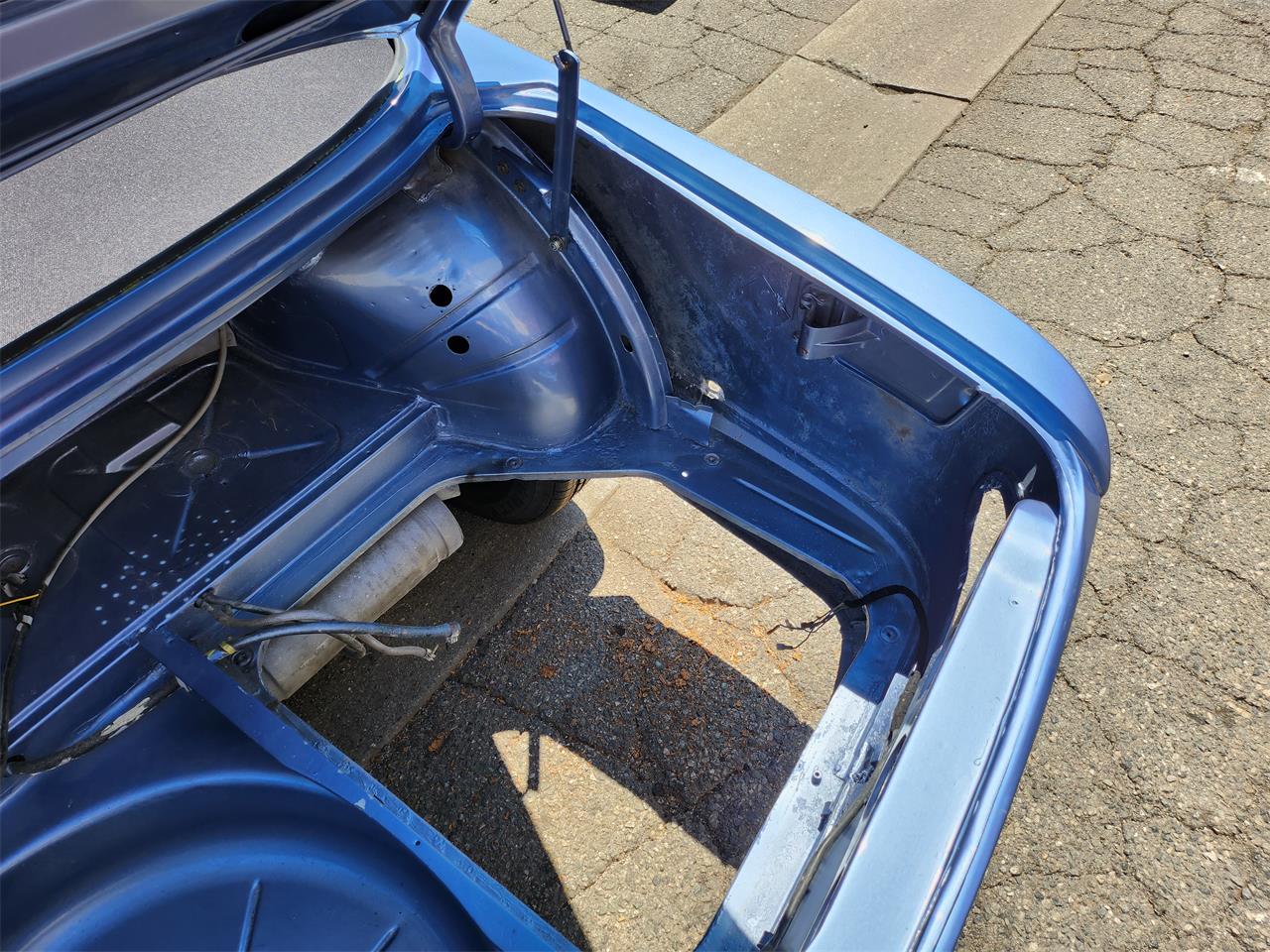Bmw-3.0csi-1972-Fjord-Blue-Saddle-18