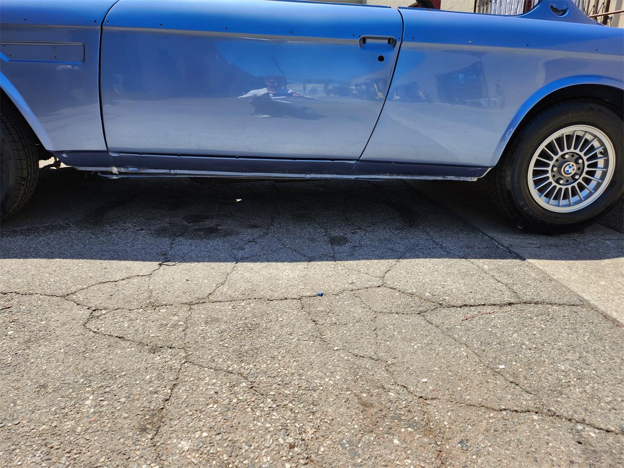 Bmw-3.0csi-1972-Fjord-Blue-Saddle-23