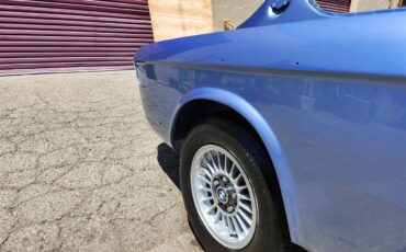 Bmw-3.0csi-1972-Fjord-Blue-Saddle-33