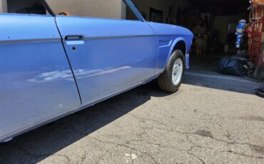 Bmw-3.0csi-1972-Fjord-Blue-Saddle-37