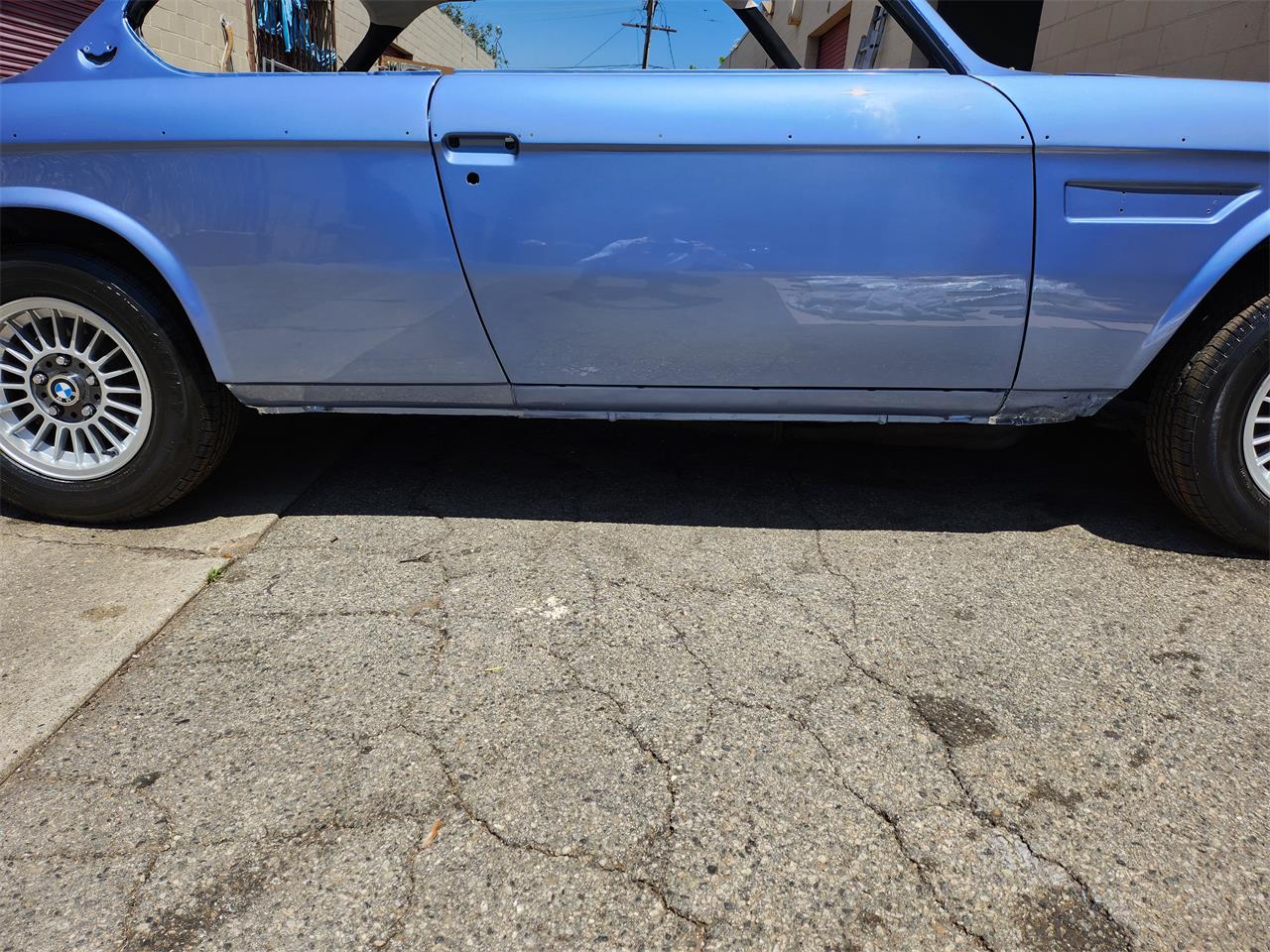 Bmw-3.0csi-1972-Fjord-Blue-Saddle-39