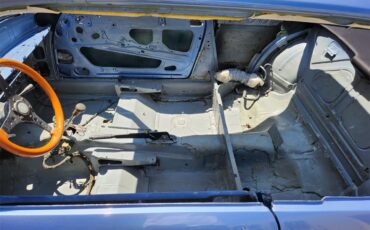Bmw-3.0csi-1972-Fjord-Blue-Saddle-47