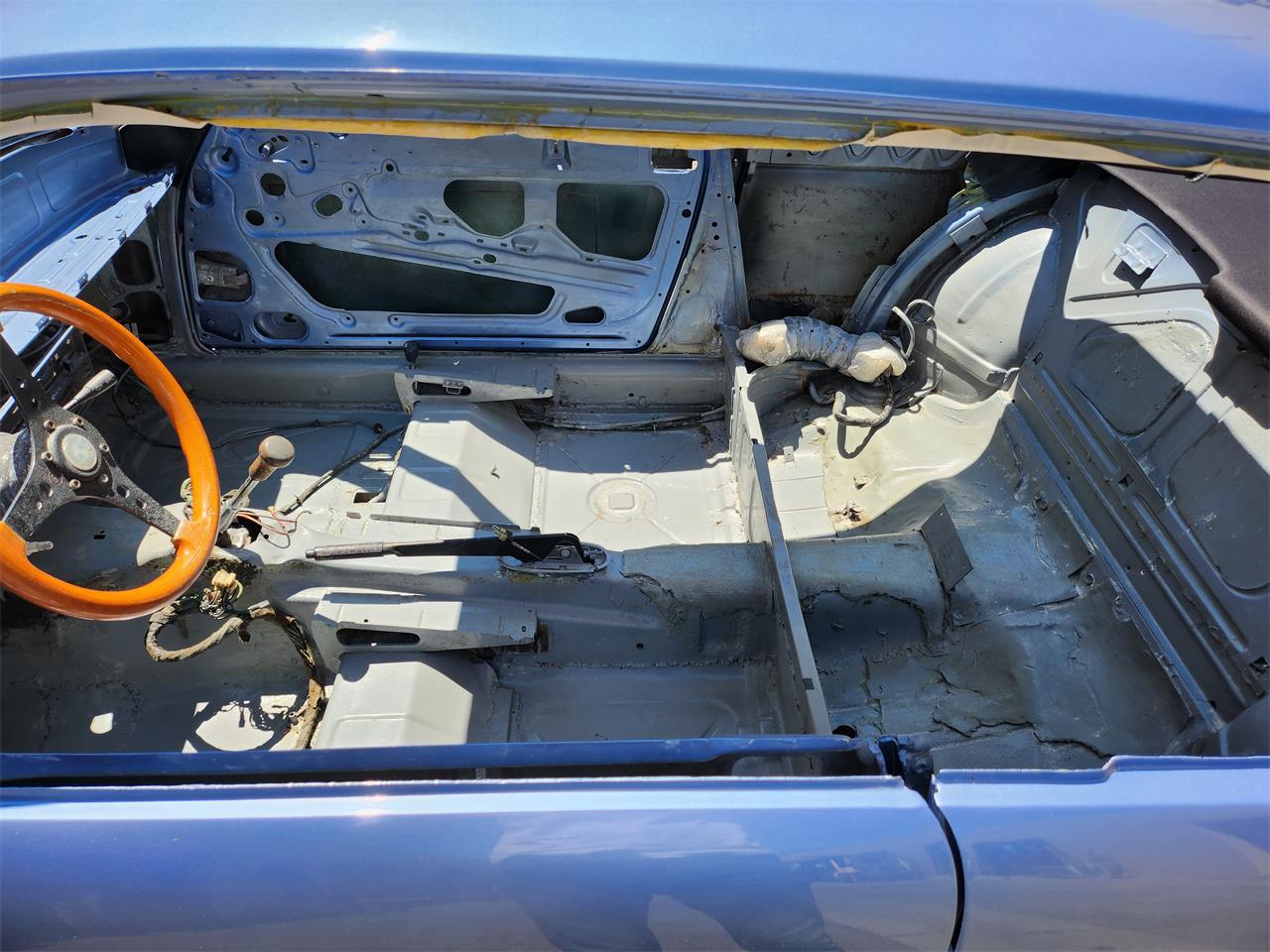 Bmw-3.0csi-1972-Fjord-Blue-Saddle-47