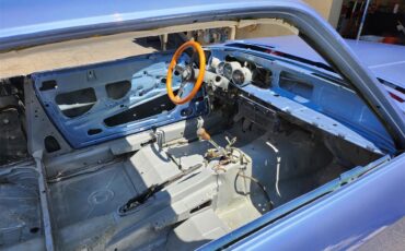 Bmw-3.0csi-1972-Fjord-Blue-Saddle-50