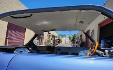 Bmw-3.0csi-1972-Fjord-Blue-Saddle-52