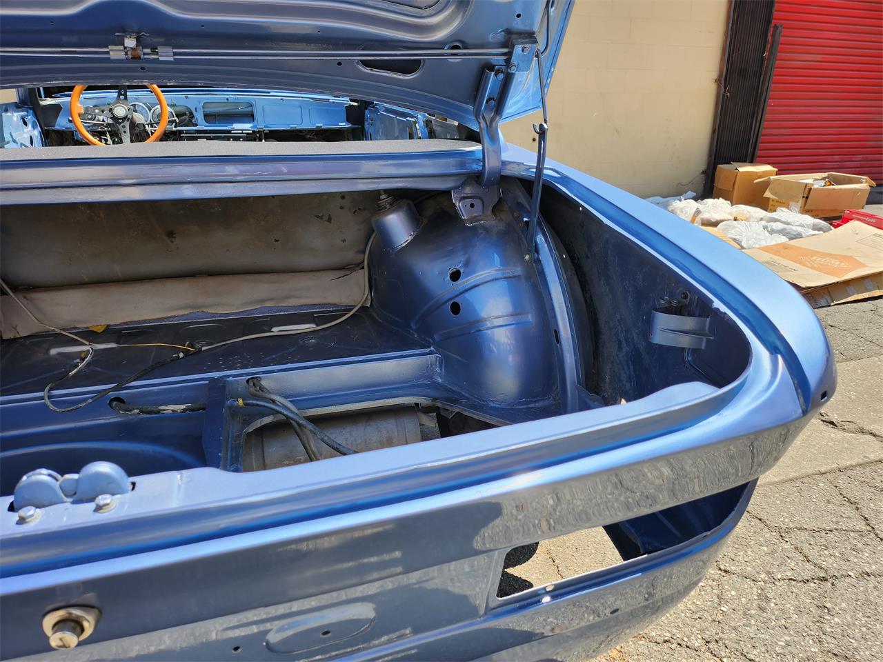 Bmw-3.0csi-1972-Fjord-Blue-Saddle-60