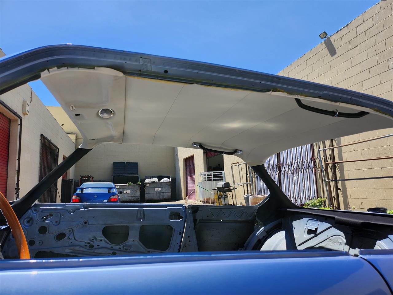 Bmw-3.0csi-1972-Fjord-Blue-Saddle-95