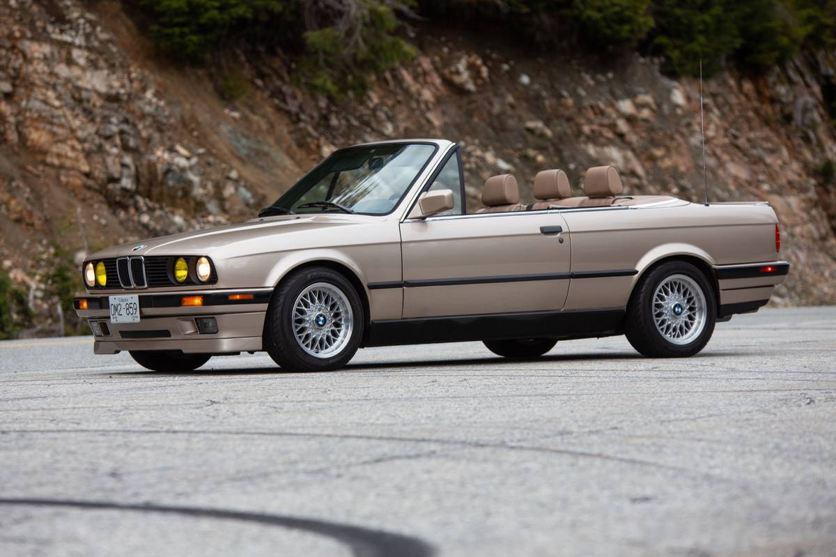 Bmw-318i-convertible-1992-custom-6