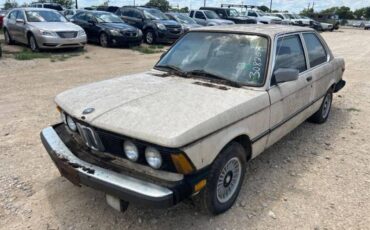 Bmw-320i-1982