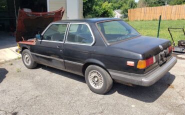Bmw-320i-1982-5