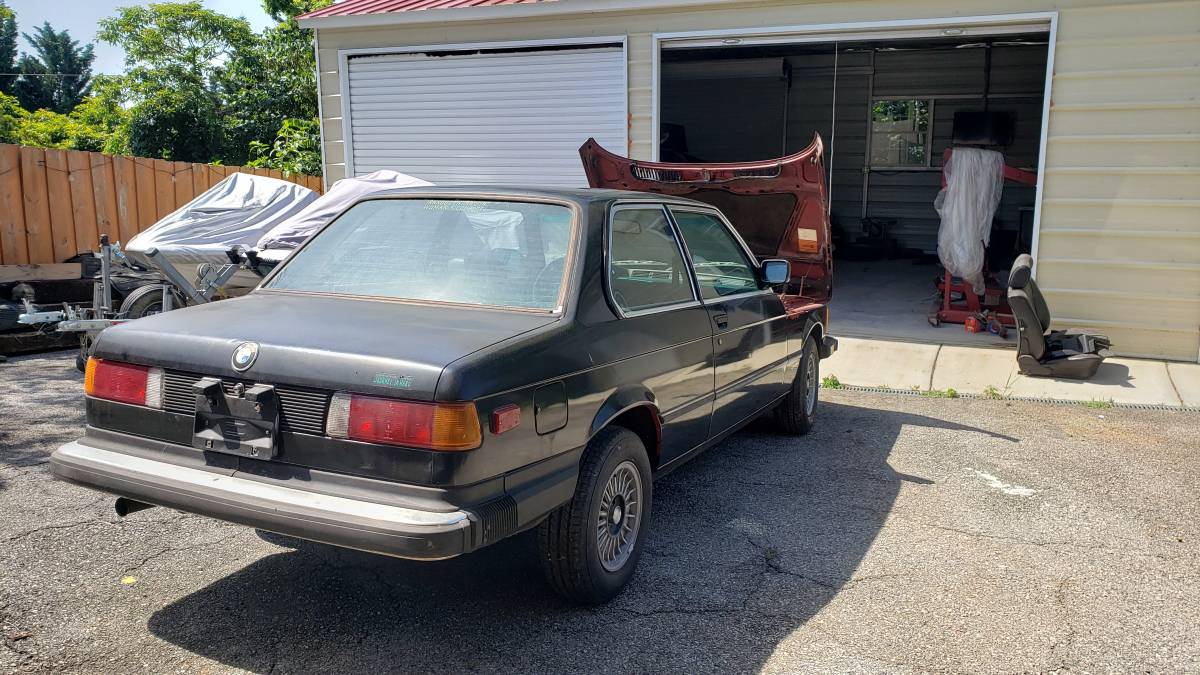 Bmw-320i-1982-6