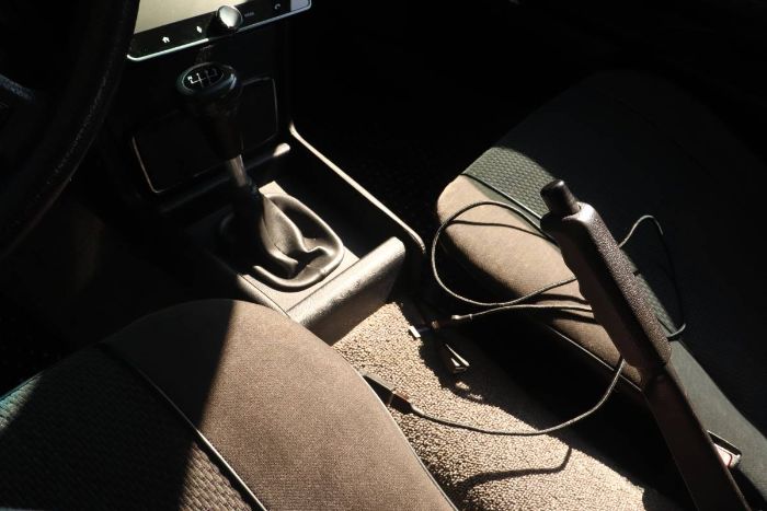 Bmw-320i-1983-White-2
