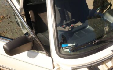 Bmw-320i-1983-White-23