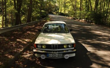 Bmw-320i-1983-White-4