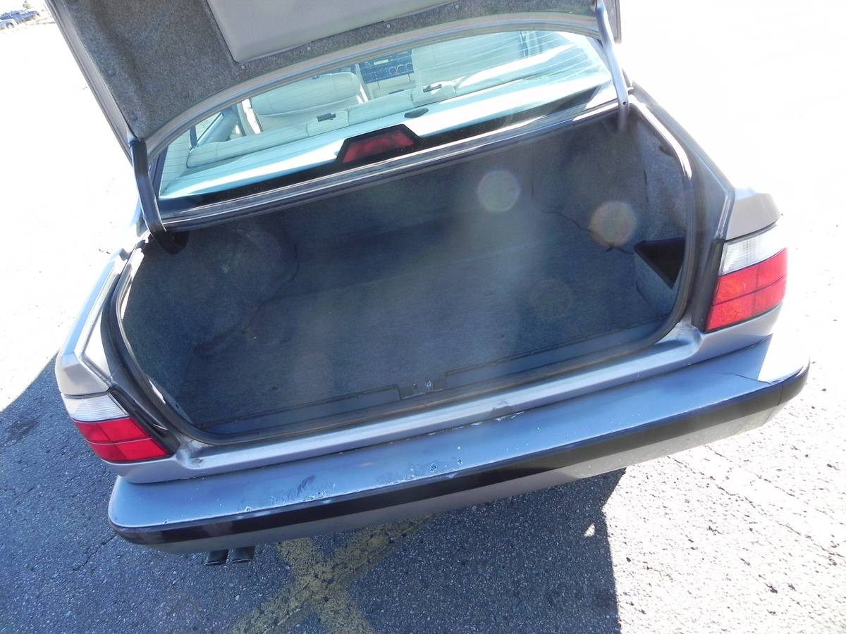 Bmw-525i-1992-17