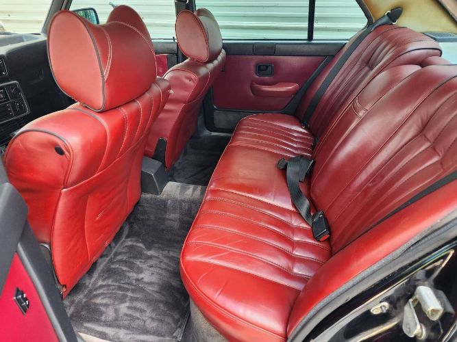 Bmw-528e-1984-Black-Red-5