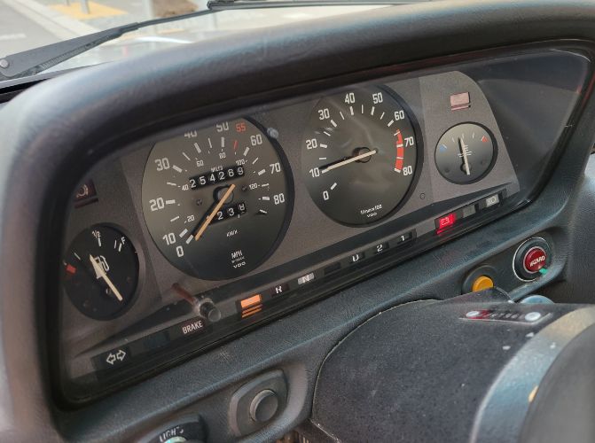 Bmw-528i-1980-10