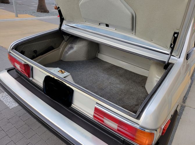 Bmw-528i-1980-6