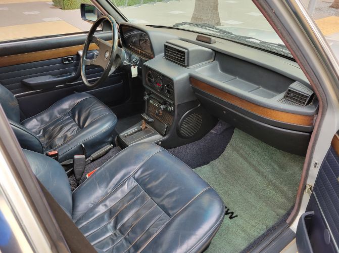 Bmw-528i-1980-7