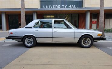 Bmw-528i-1980-8