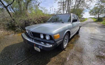 Bmw-528i-1980-blue-blue
