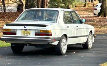 Bmw-535is-1987-white-4