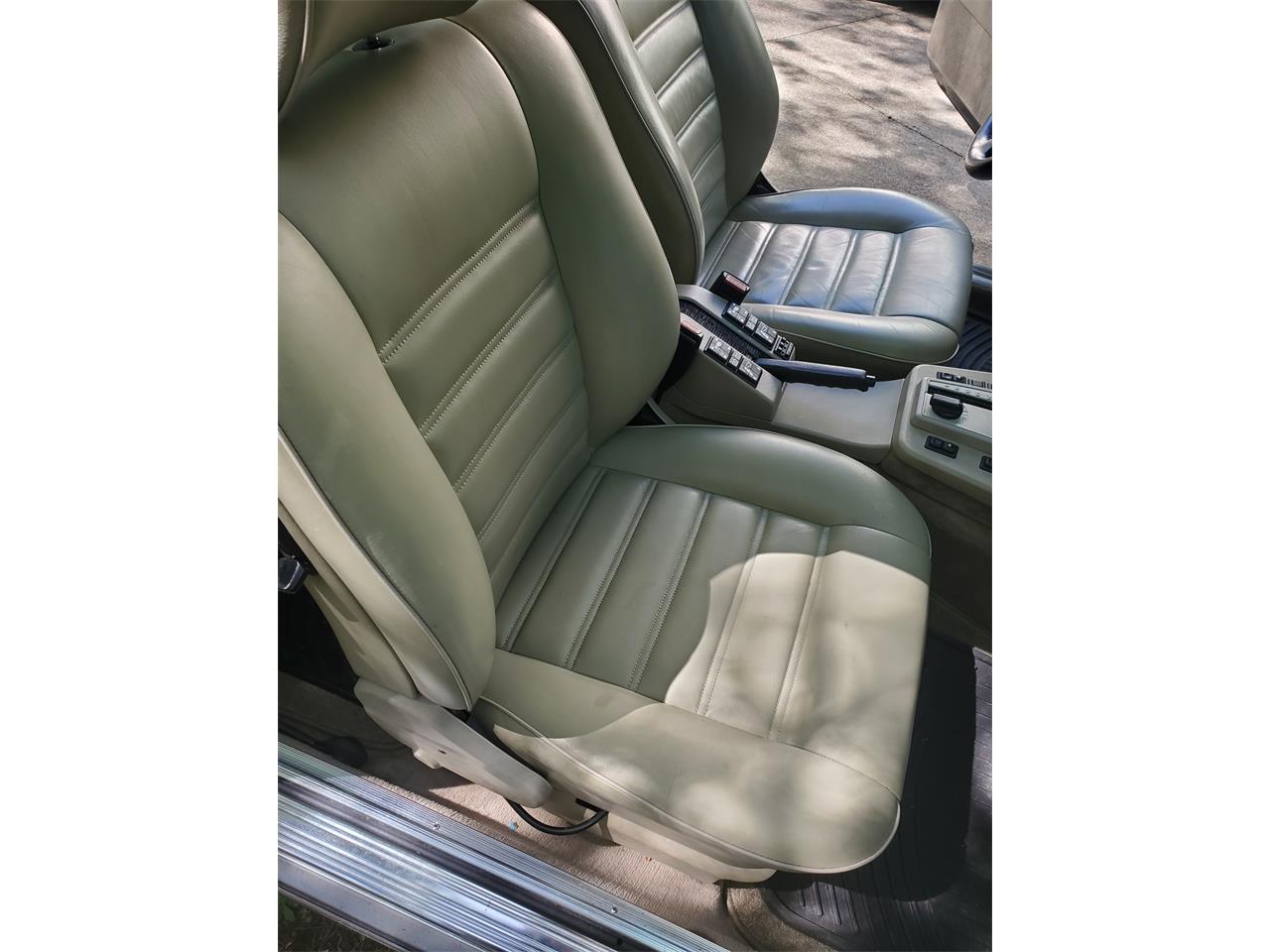 Bmw-635csi-1987-blue-beige-17