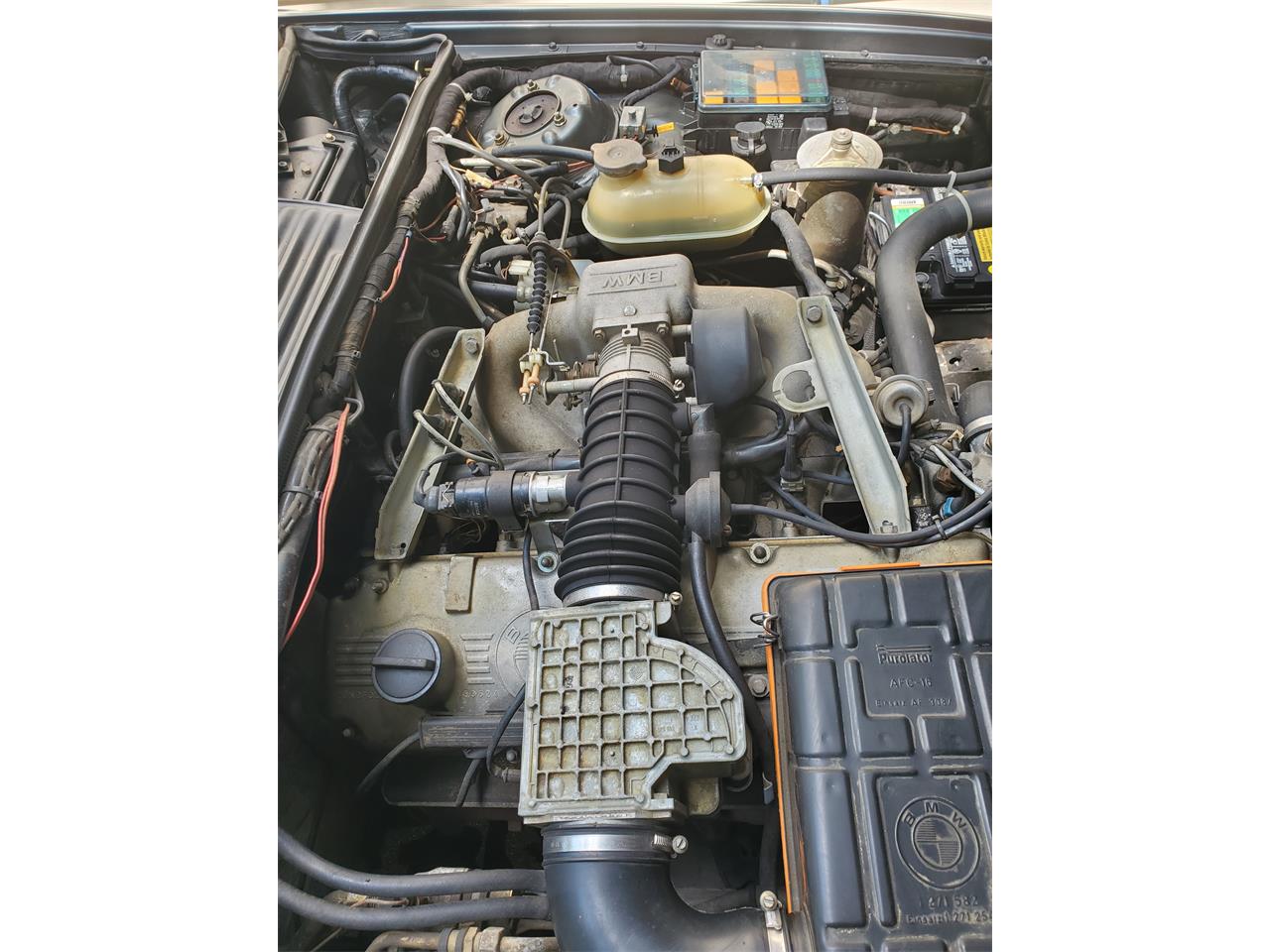 Bmw-635csi-1987-blue-beige-28
