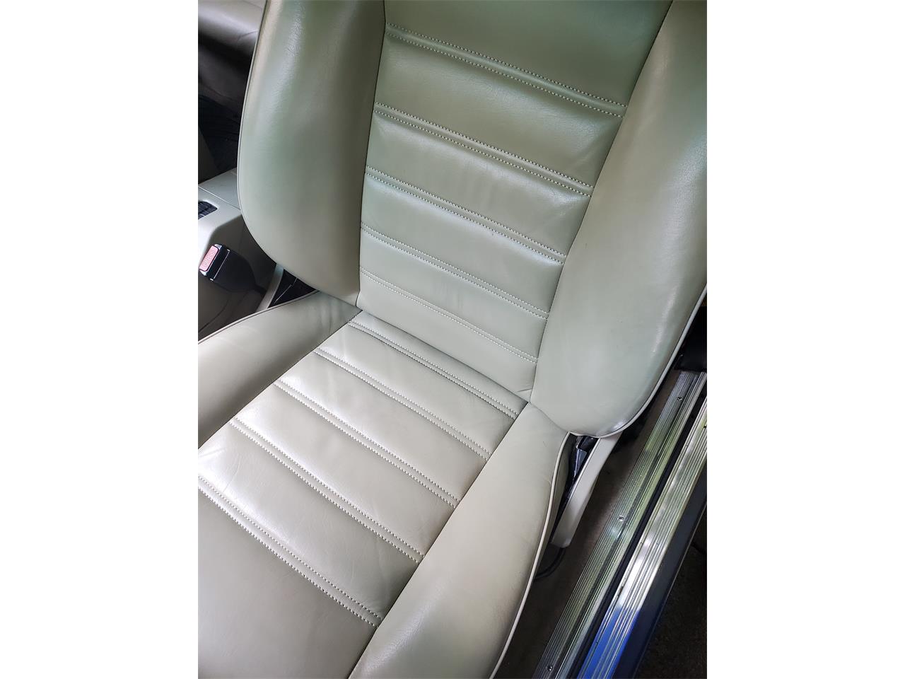 Bmw-635csi-1987-blue-beige-8