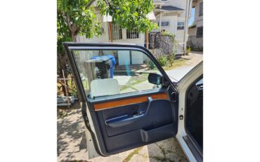 Bmw-7-series-1981-WHITE-BLUE-49