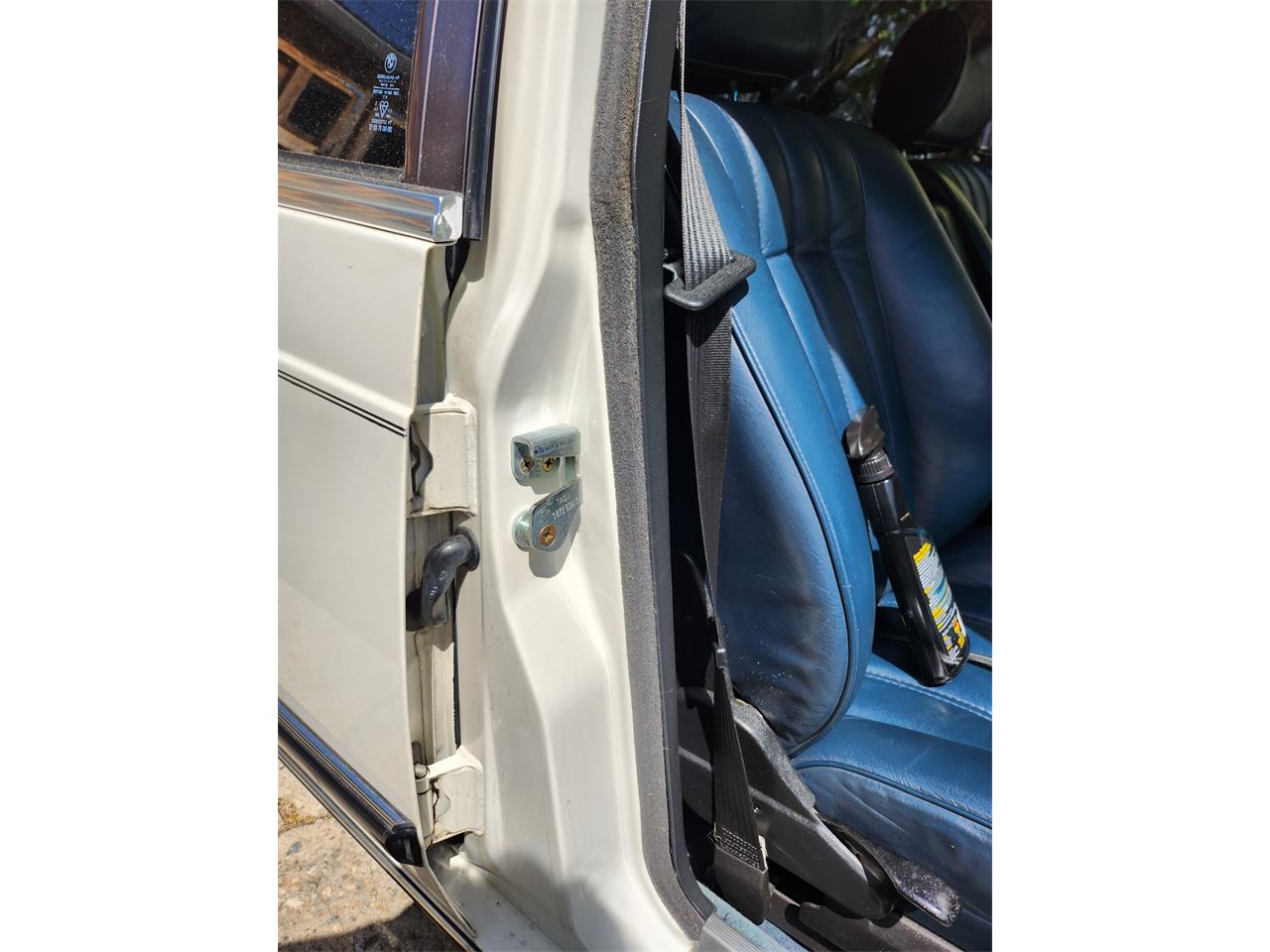 Bmw-7-series-1981-WHITE-BLUE-7