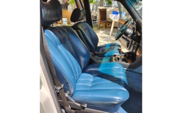 Bmw-7-series-1981-WHITE-BLUE-85