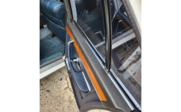 Bmw-7-series-1981-WHITE-BLUE-94