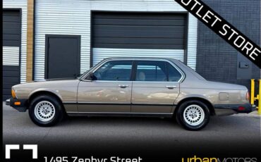 Bmw-733i-1983-6