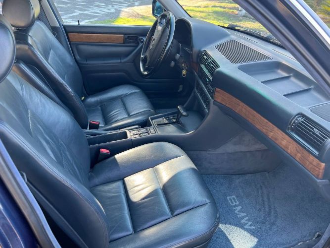 Bmw-735i-1988-Royalblau-metallic-Navy-Blue-Leather-1