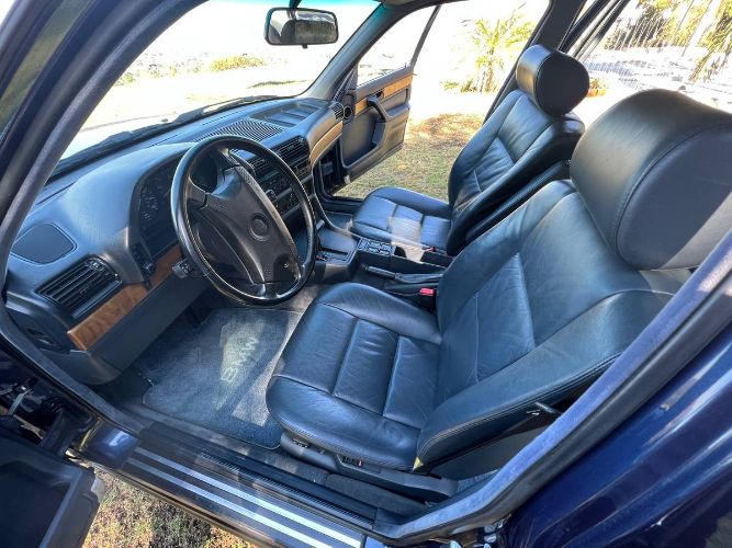 Bmw-735i-1988-Royalblau-metallic-Navy-Blue-Leather-11