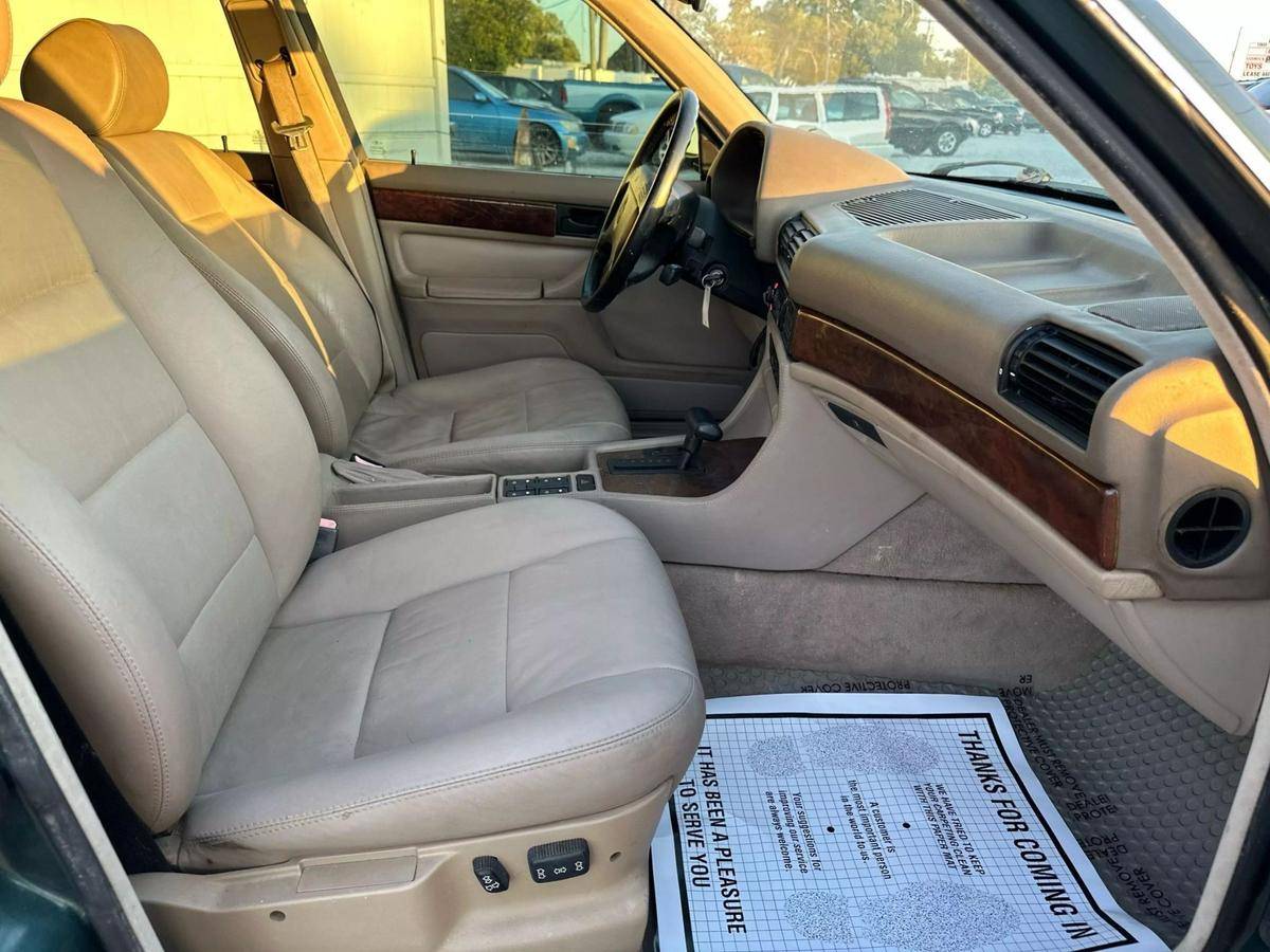 Bmw-735il-1991-green-13