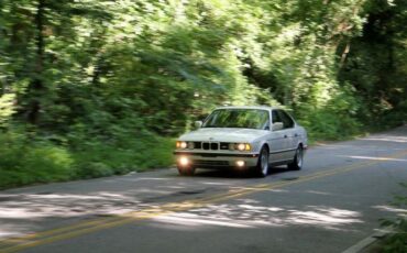 Bmw-M5-1991-Alpine-White-Gray-Leather-2