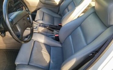 Bmw-M5-1991-Alpine-White-Gray-Leather-29