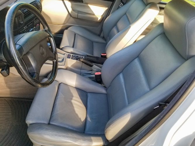 Bmw-M5-1991-Alpine-White-Gray-Leather-29